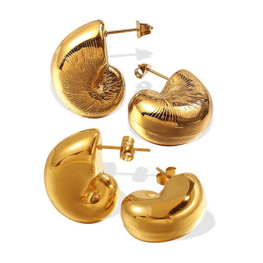 Shell Sculpture Stud Earring