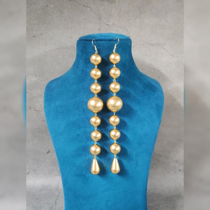 Solaria Matte Gold Linear Bead Earring