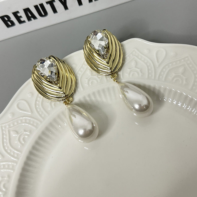 Venetian Pearl Earring