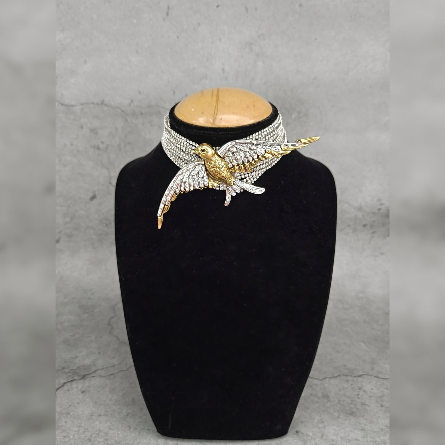 Majestic Wings Choker