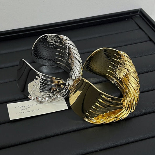 Lumina Weave Handcuff