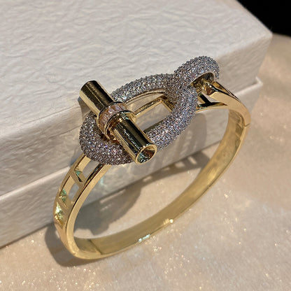 Zirconia Knot Bracelet